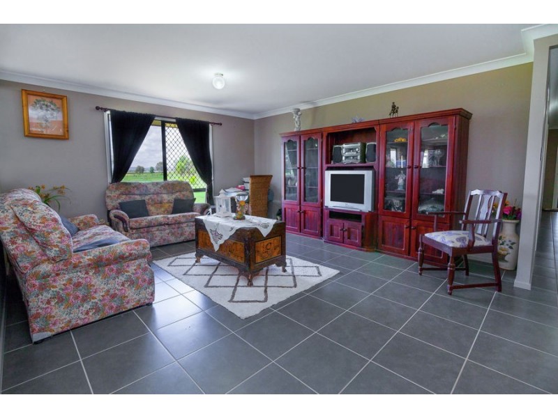 3 Jimba Road, Lockyer Waters QLD 4311