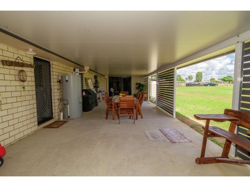 3 Jimba Road, Lockyer Waters QLD 4311