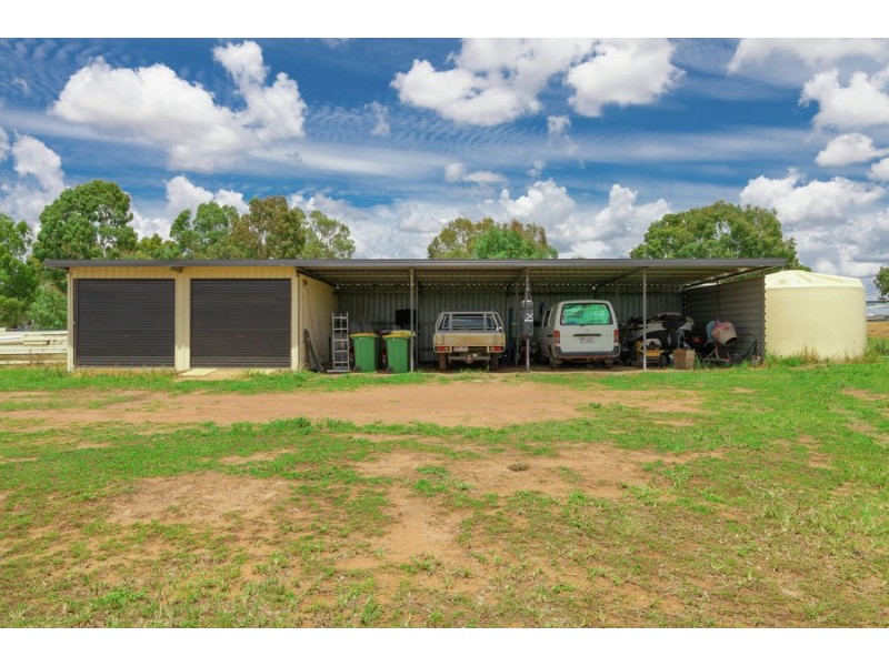 3 Jimba Road, Lockyer Waters QLD 4311