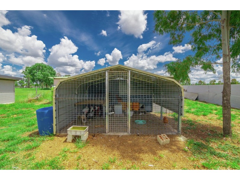3 Jimba Road, Lockyer Waters QLD 4311