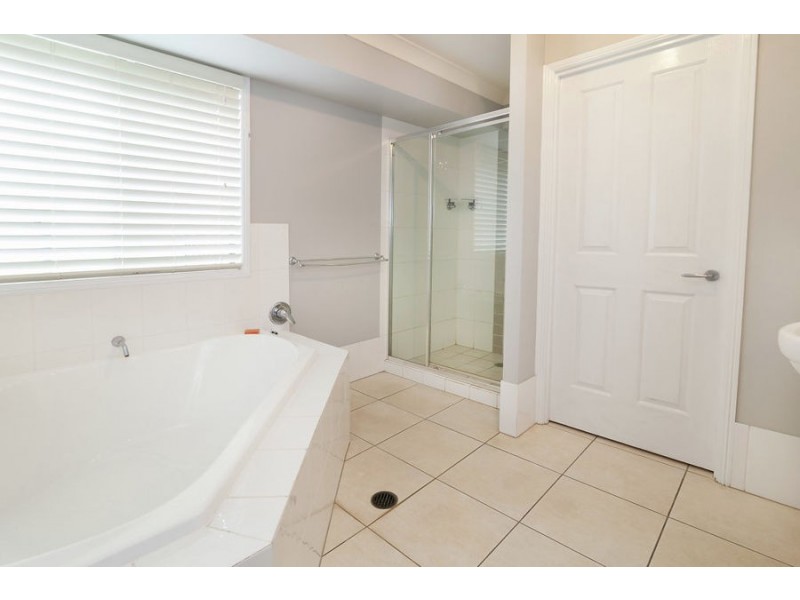 16 Oprah Court, Brassall QLD 4305