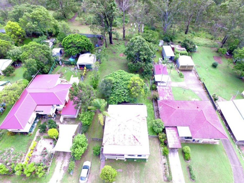15 Alice Street, Blackstone QLD 4304