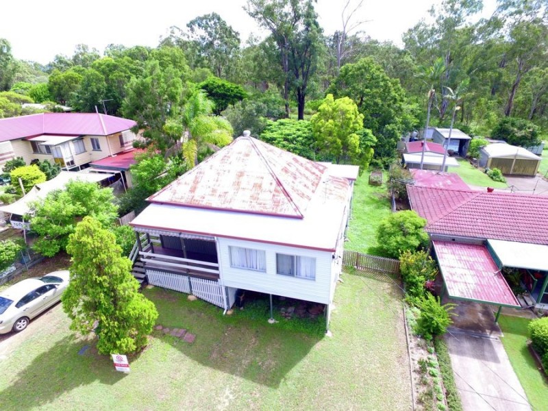 15 Alice Street, Blackstone QLD 4304