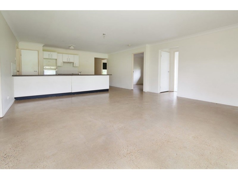 17 Titmarsh Circuit, Fernvale QLD 4306