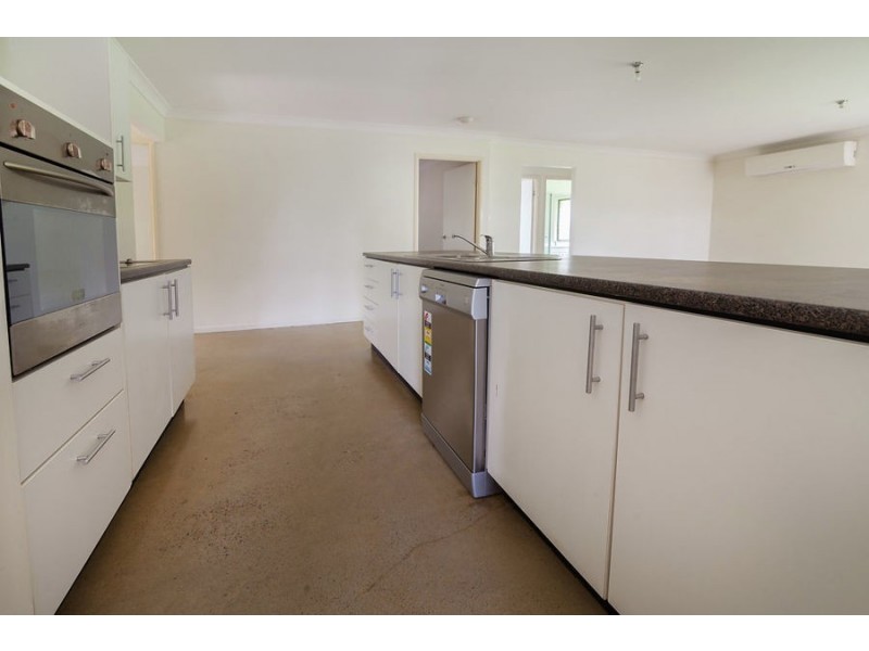 17 Titmarsh Circuit, Fernvale QLD 4306