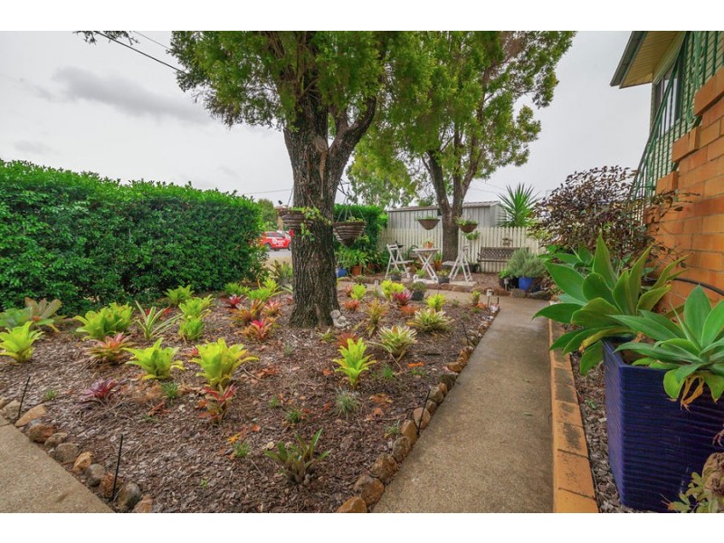 1 Bottomley Street, Brassall QLD 4305