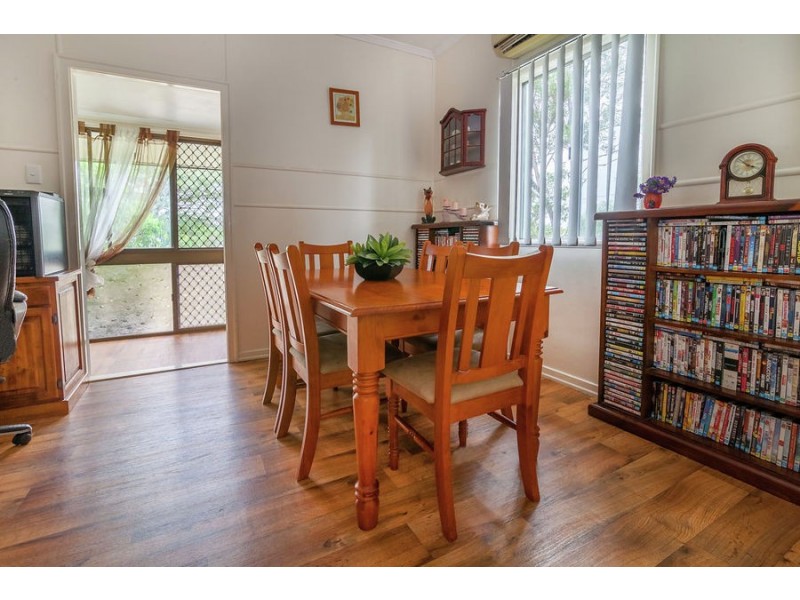 1 Bottomley Street, Brassall QLD 4305