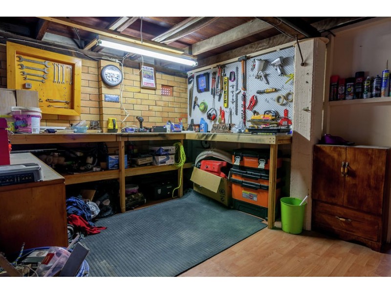 1 Bottomley Street, Brassall QLD 4305