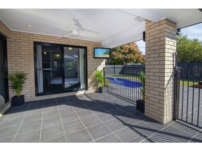 35 Dalray Drive, Raceview QLD 4305