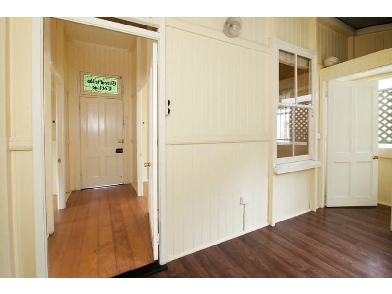 6 Herbert Street, Sadliers Crossing QLD 4305