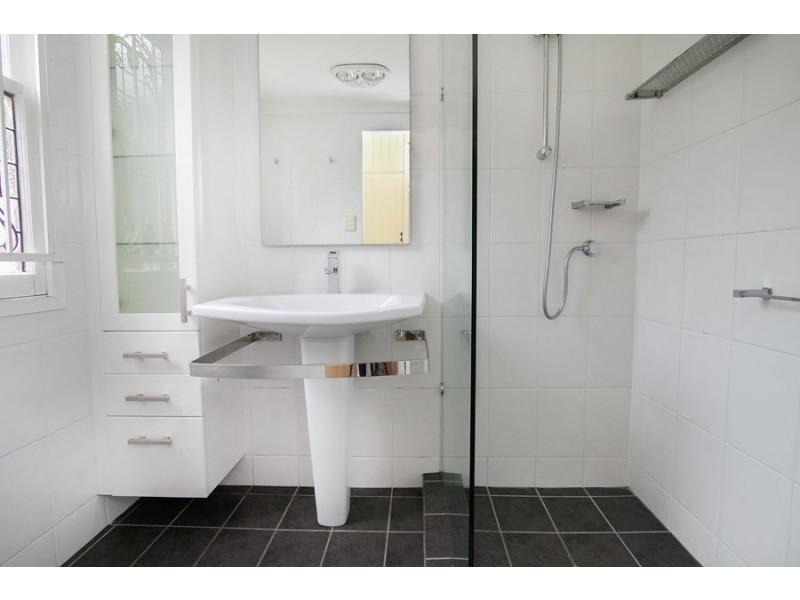 6 Herbert Street, Sadliers Crossing QLD 4305