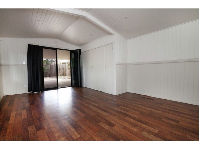 6 Herbert Street, Sadliers Crossing QLD 4305