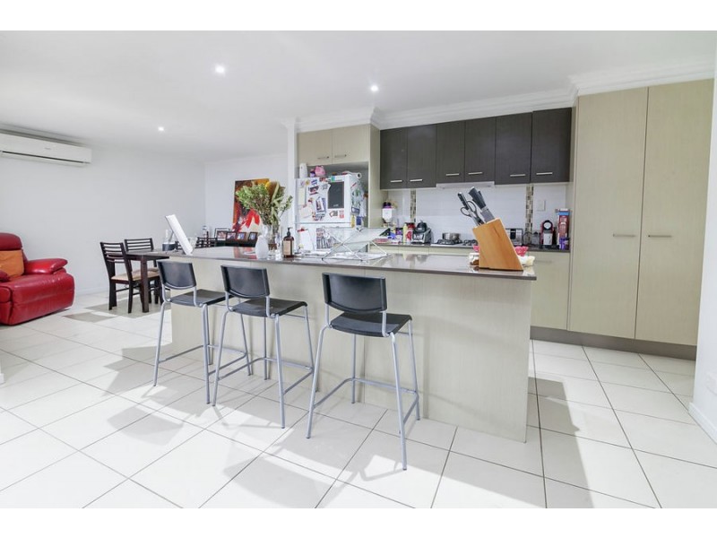 95 Girraween Drive, Springfield Lakes QLD 4300