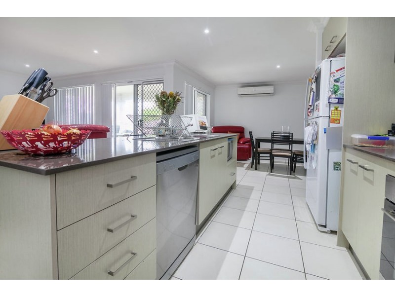 95 Girraween Drive, Springfield Lakes QLD 4300