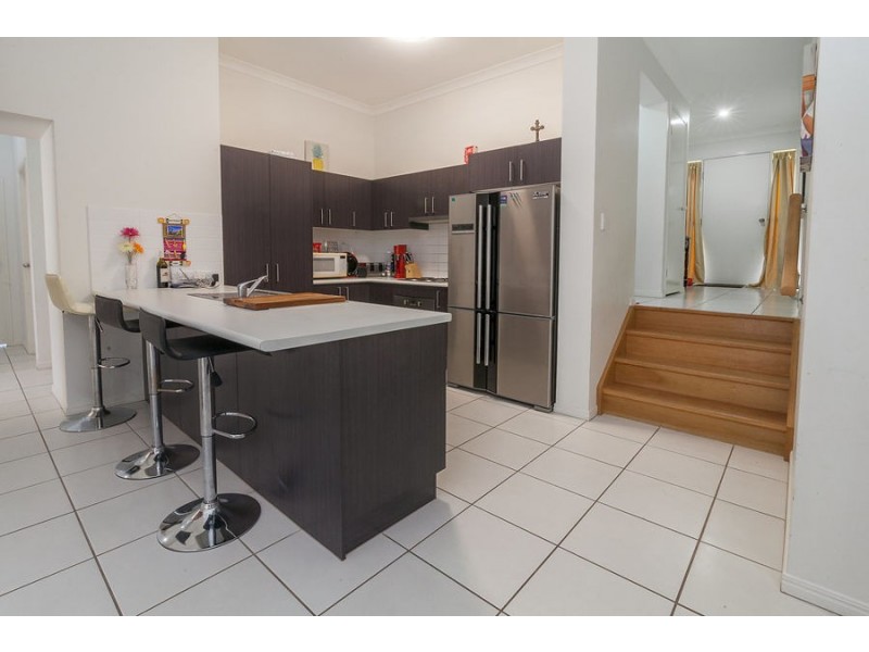 6 Dior Place, Wulkuraka QLD 4305