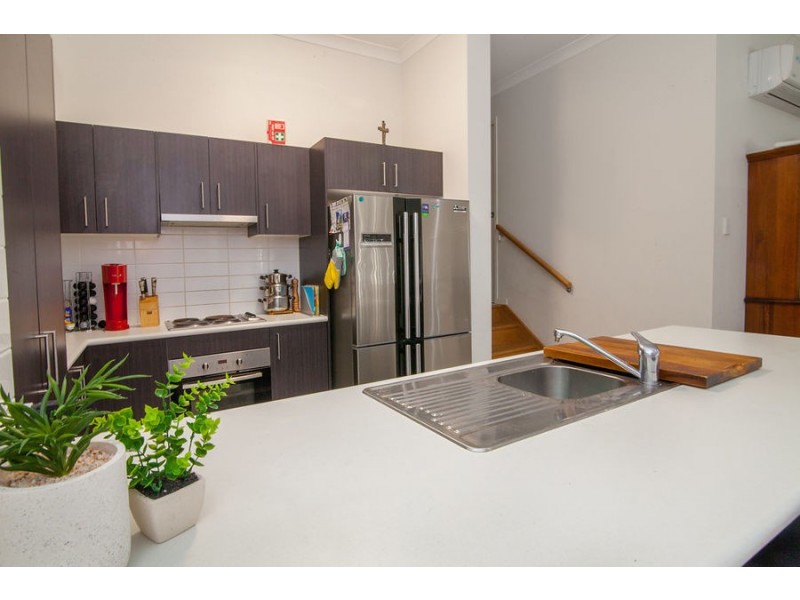 6 Dior Place, Wulkuraka QLD 4305