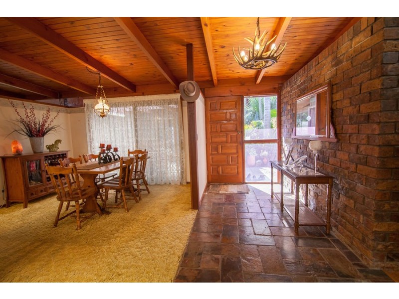 98-104 Velvet Street, Pine Mountain QLD 4306