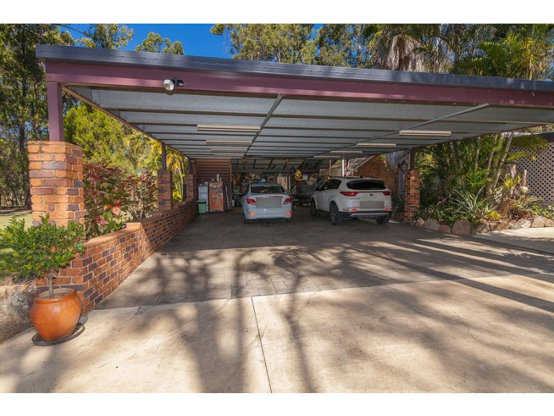 98-104 Velvet Street, Pine Mountain QLD 4306