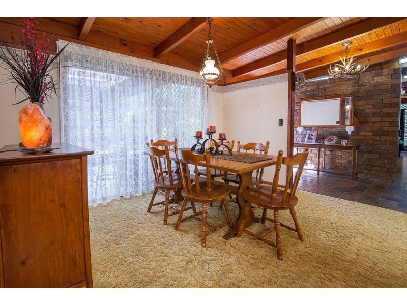 98-104 Velvet Street, Pine Mountain QLD 4306