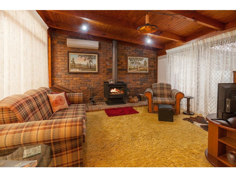 98-104 Velvet Street, Pine Mountain QLD 4306