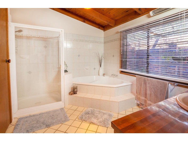 98-104 Velvet Street, Pine Mountain QLD 4306