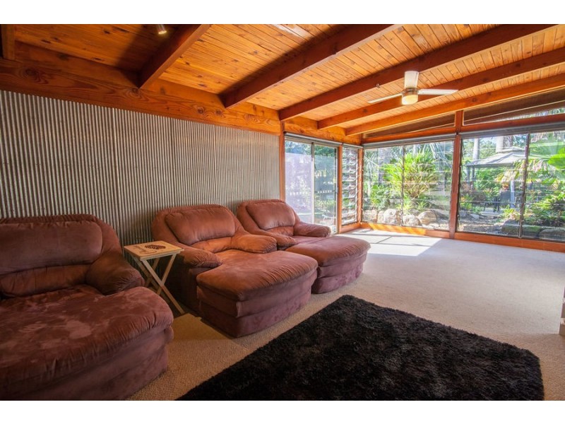 98-104 Velvet Street, Pine Mountain QLD 4306