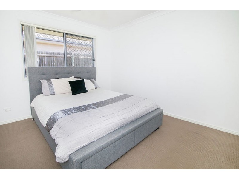 68 Sarah Drive, Yamanto QLD 4305