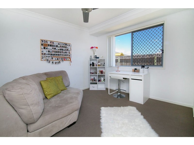 68 Sarah Drive, Yamanto QLD 4305