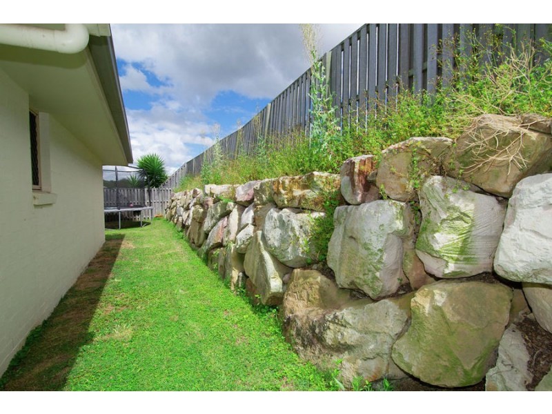 237 Alawoona Street, Redbank Plains QLD 4301