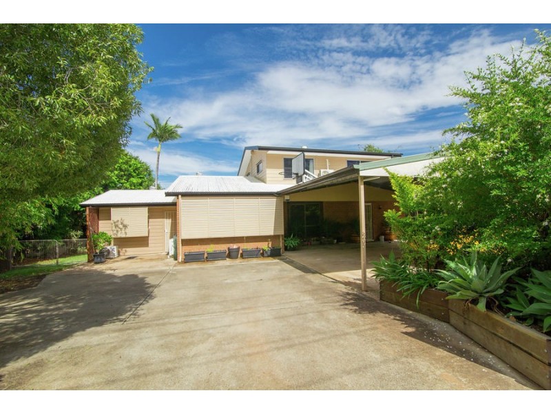 28 Hall Street, Yamanto QLD 4305