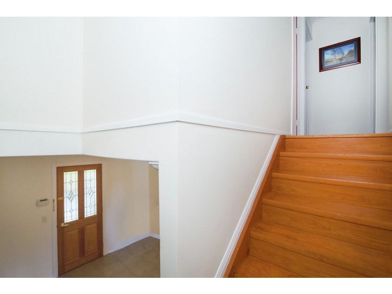 28 Hall Street, Yamanto QLD 4305