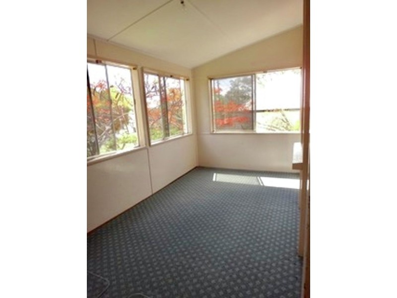 3 Simpson Street, North Ipswich QLD 4305