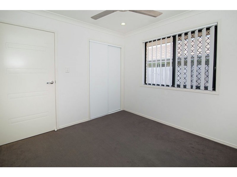 11 Pencarrow Crescent, Raceview QLD 4305