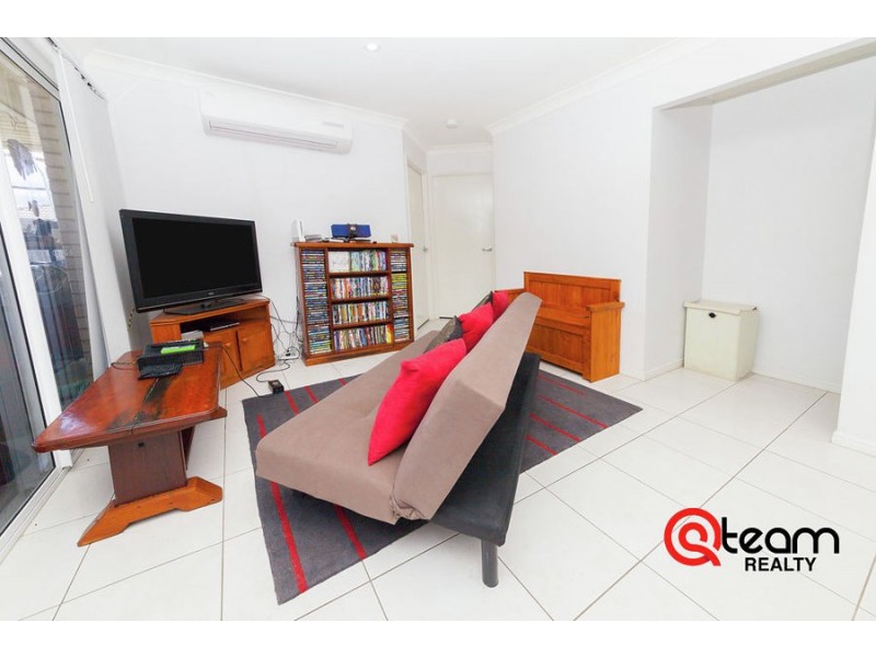 4 Brightwood Place, Fernvale QLD 4306