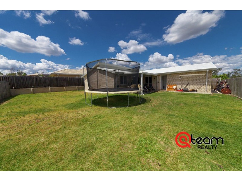 4 Brightwood Place, Fernvale QLD 4306