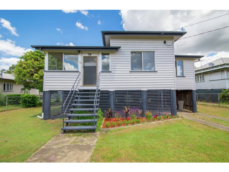 28 Woodford Street, One Mile QLD 4305