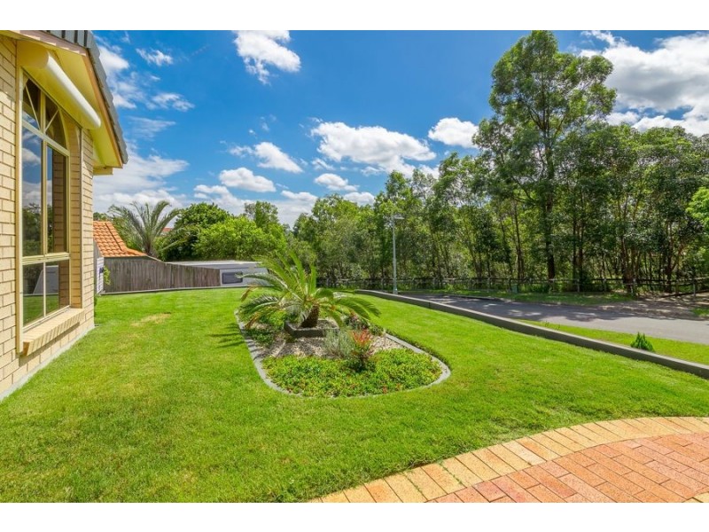 7 Calverton Court, Brassall QLD 4305