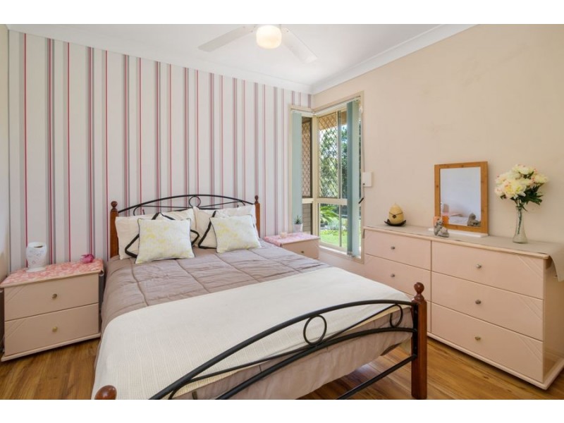 7 Calverton Court, Brassall QLD 4305