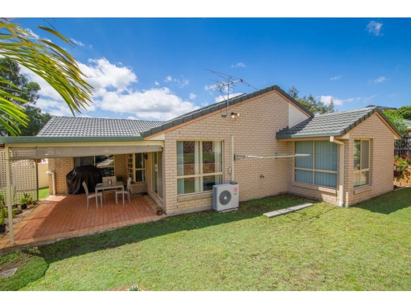 7 Calverton Court, Brassall QLD 4305