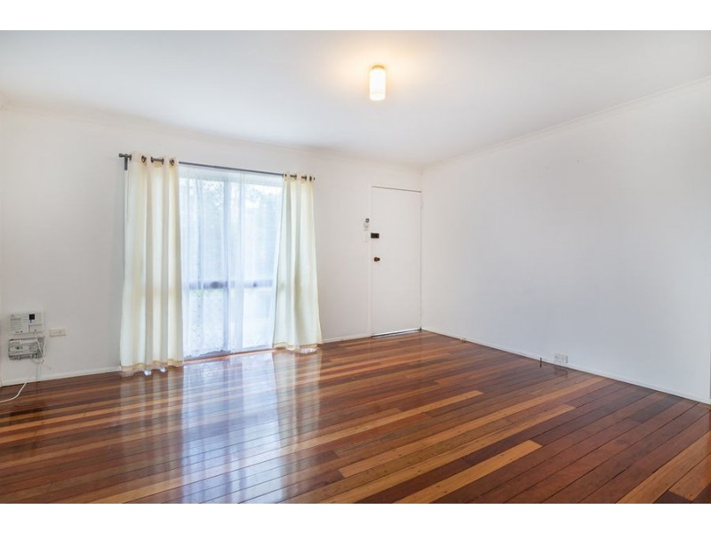 4 Duce Street, Bundamba QLD 4304