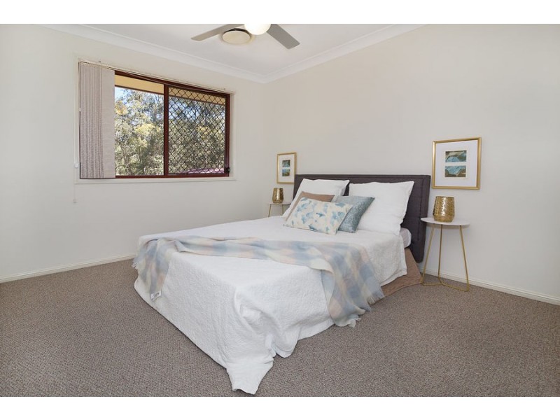 13 Cabernet Crescent, Pine Mountain QLD 4306