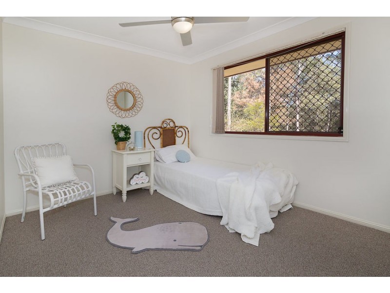 13 Cabernet Crescent, Pine Mountain QLD 4306