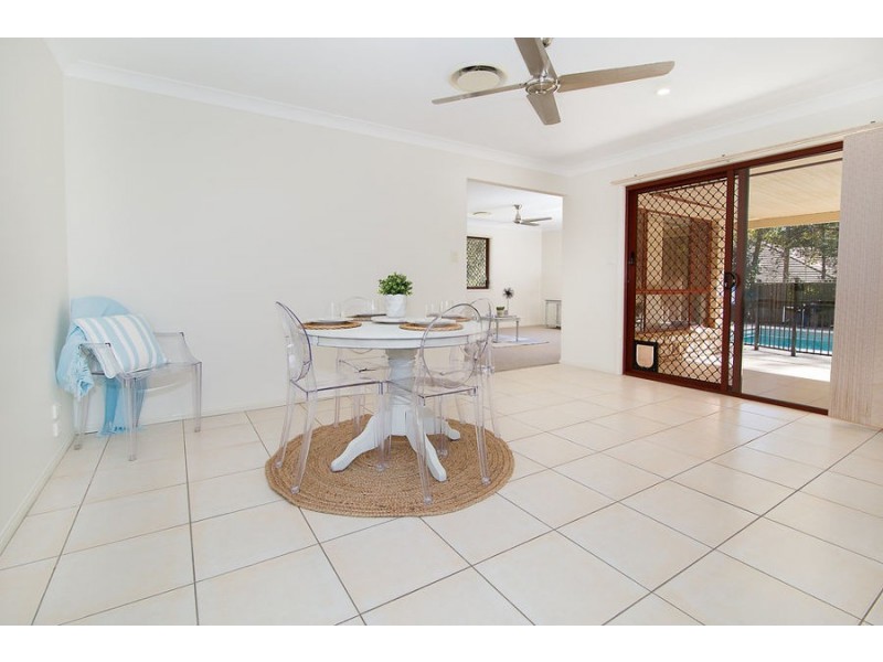 13 Cabernet Crescent, Pine Mountain QLD 4306