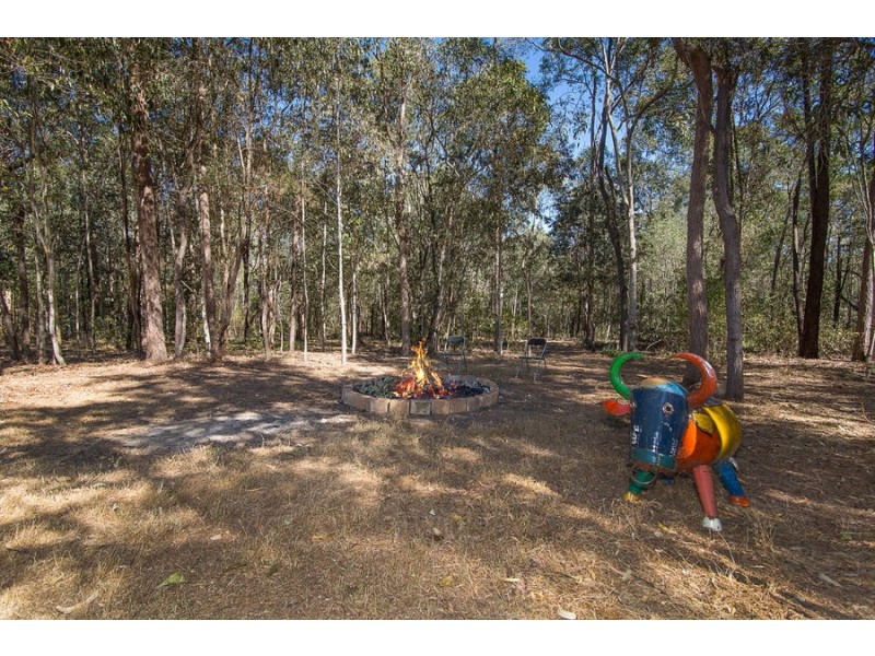 13 Cabernet Crescent, Pine Mountain QLD 4306