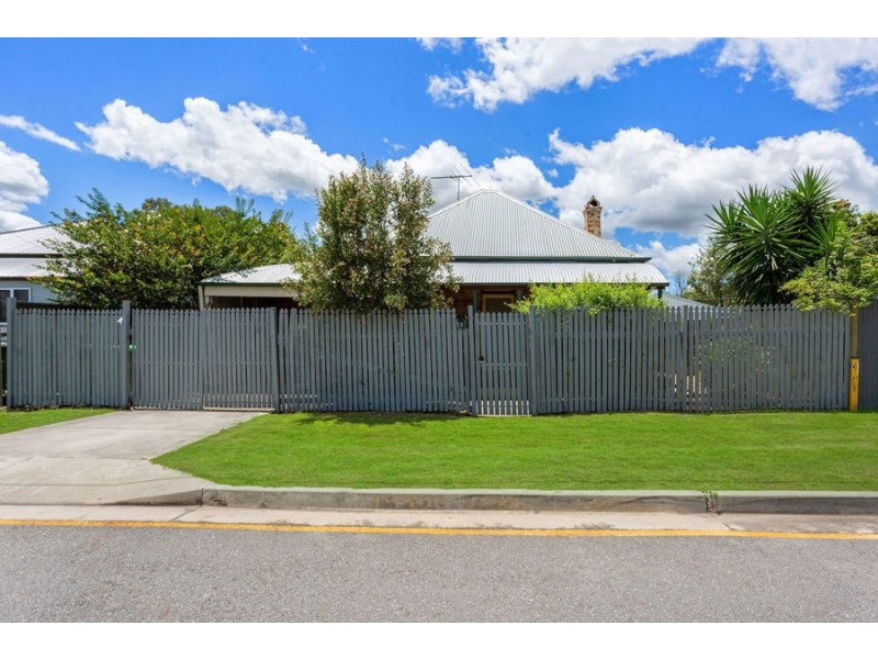 Dinmore QLD 4303