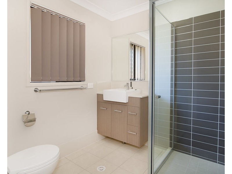 21A Siemons St, One Mile QLD 4305