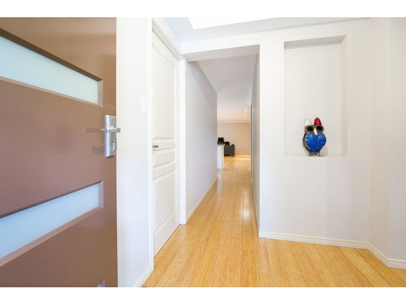 28 Cabernet Crescent, Pine Mountain QLD 4306