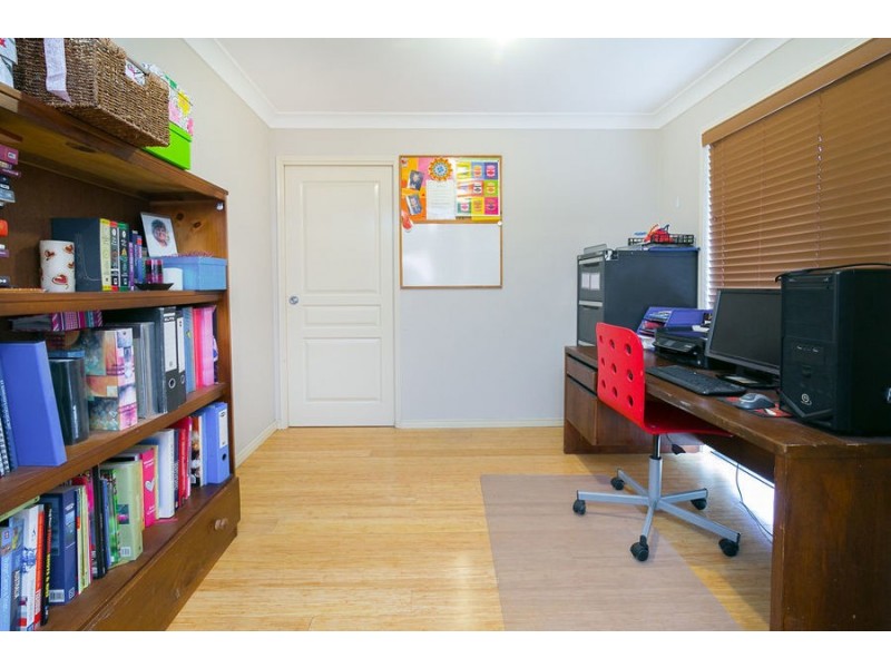 28 Cabernet Crescent, Pine Mountain QLD 4306