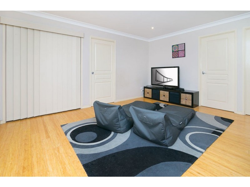 28 Cabernet Crescent, Pine Mountain QLD 4306