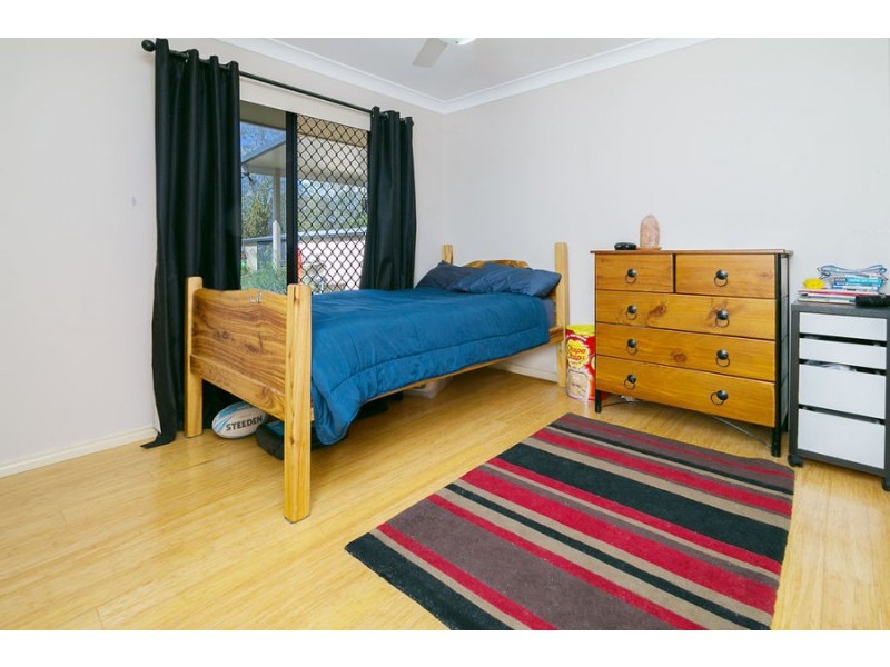 28 Cabernet Crescent, Pine Mountain QLD 4306